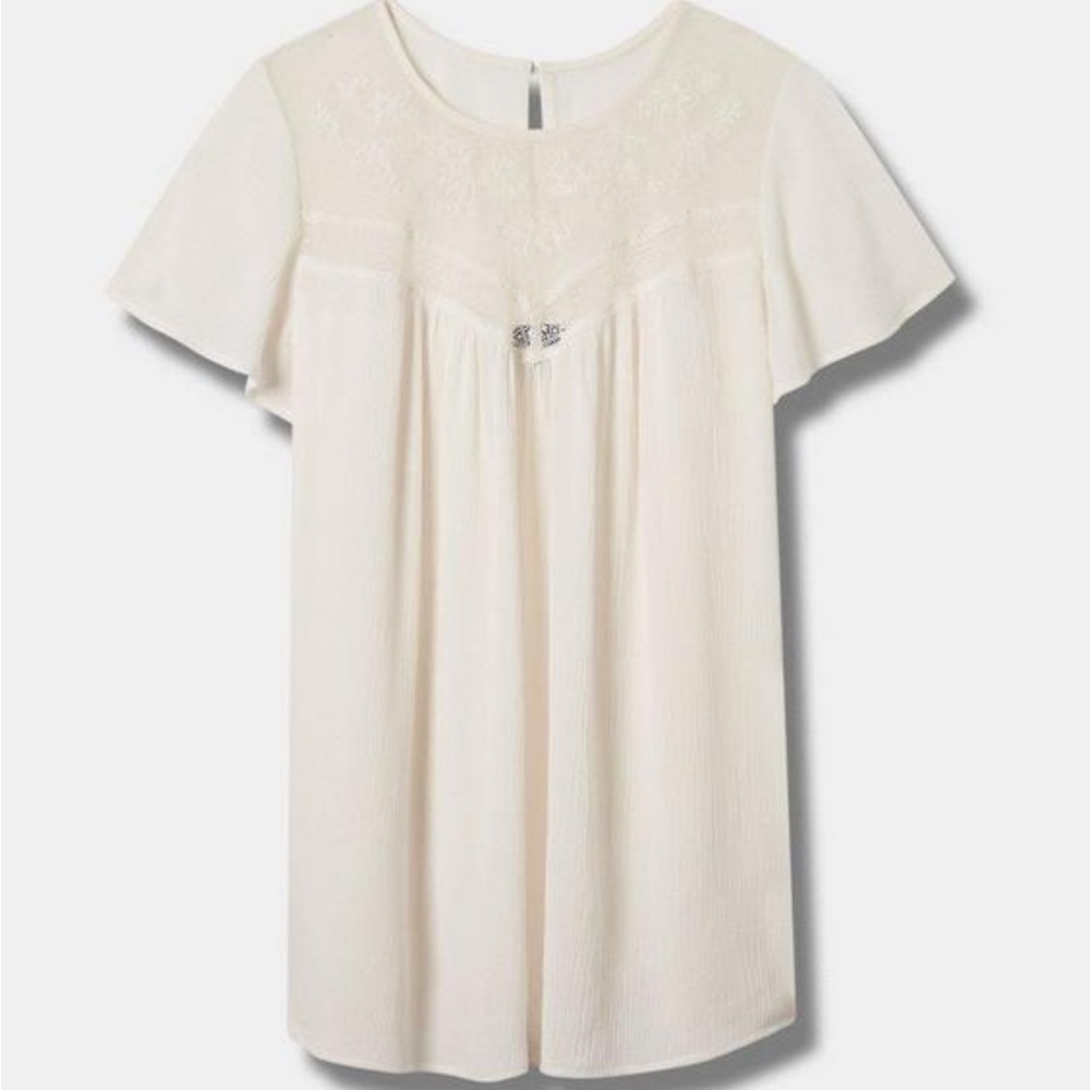 Torrid washable crinkle gauze flutter sleeve lace mix top